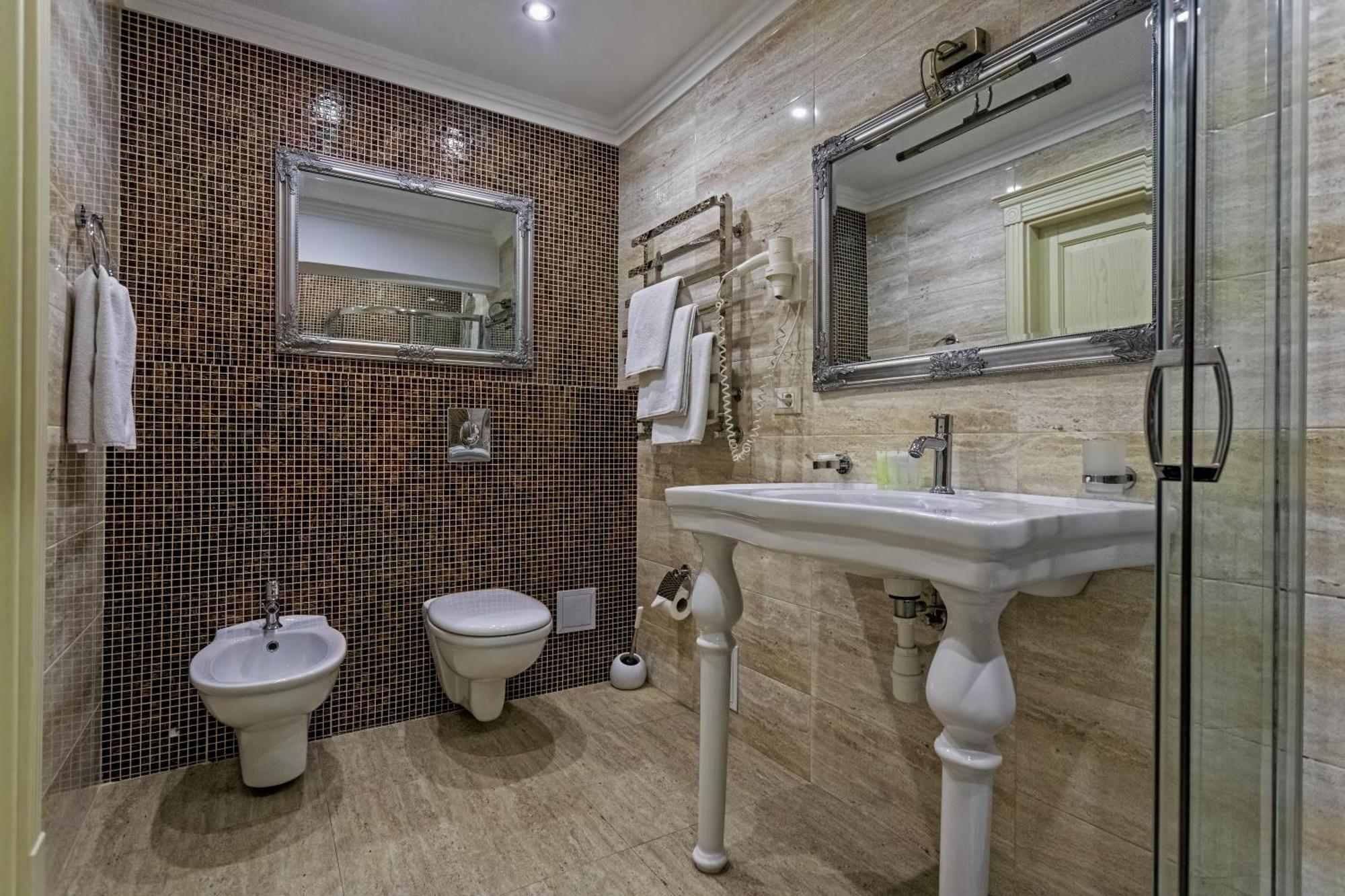 Vintage Art Hotel Odessa Dış mekan fotoğraf