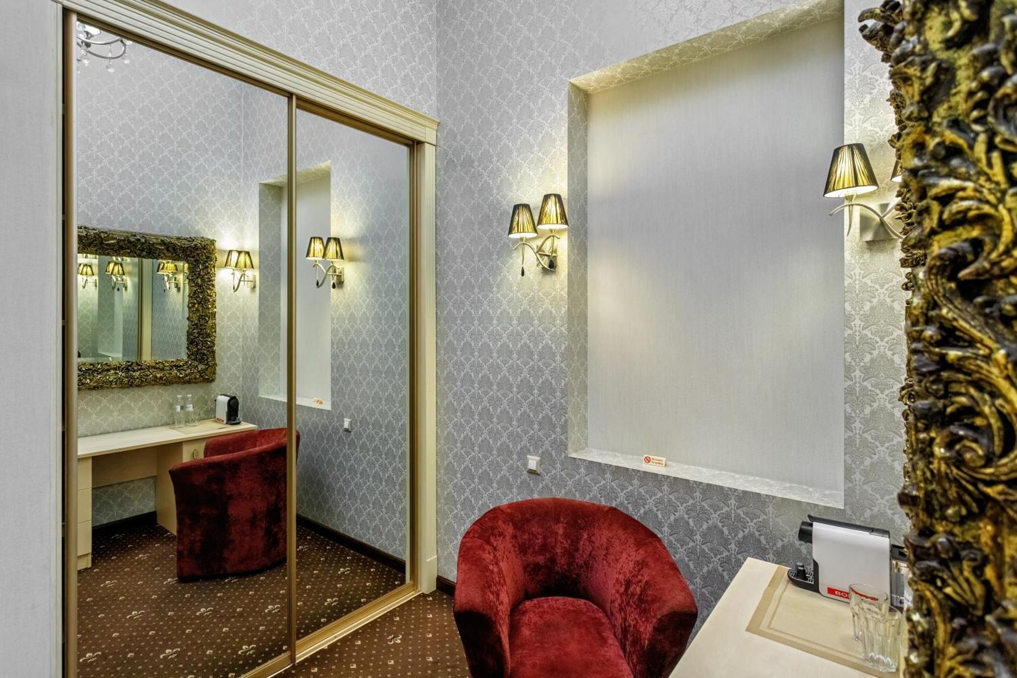 Vintage Art Hotel Odessa Dış mekan fotoğraf
