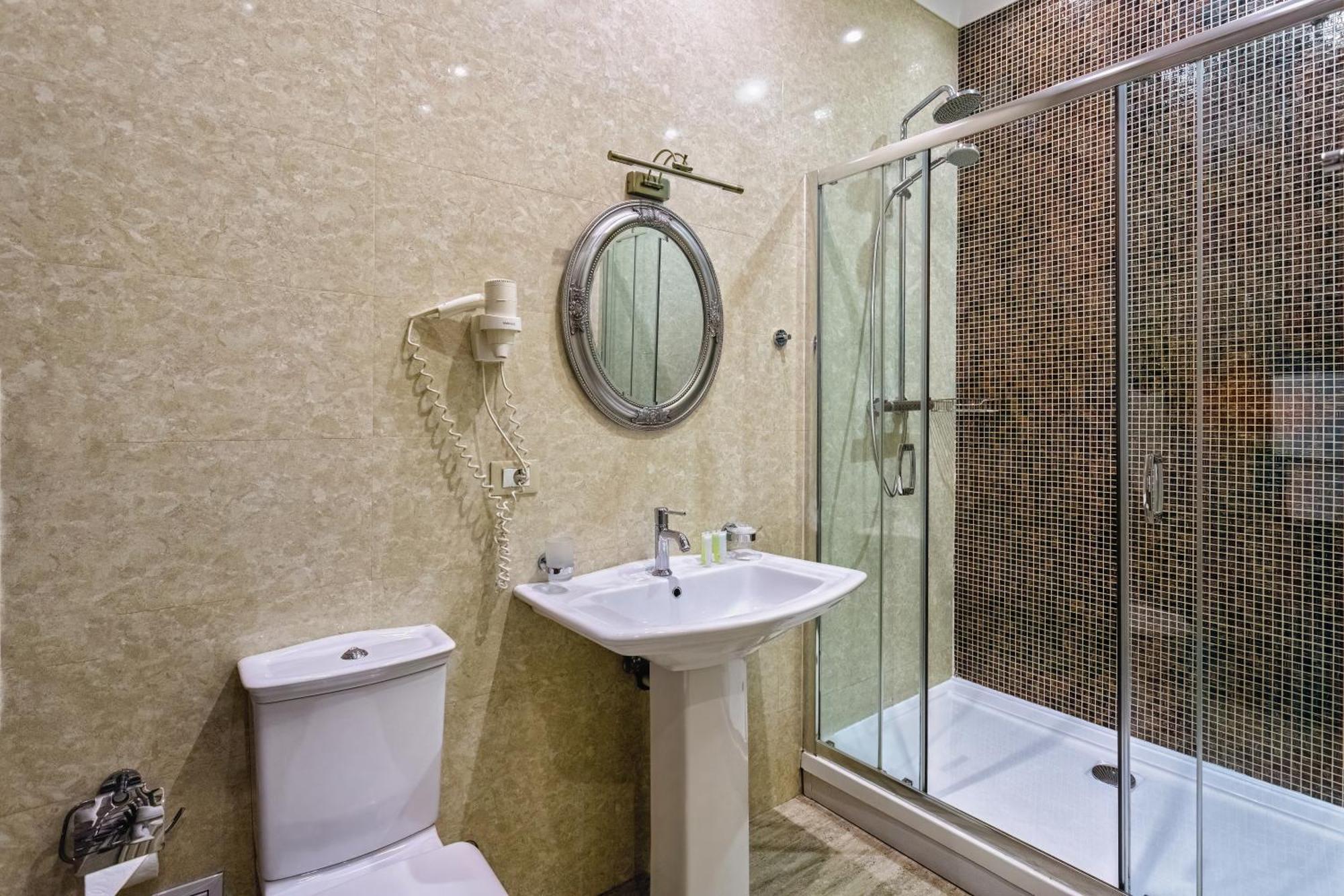 Vintage Art Hotel Odessa Dış mekan fotoğraf